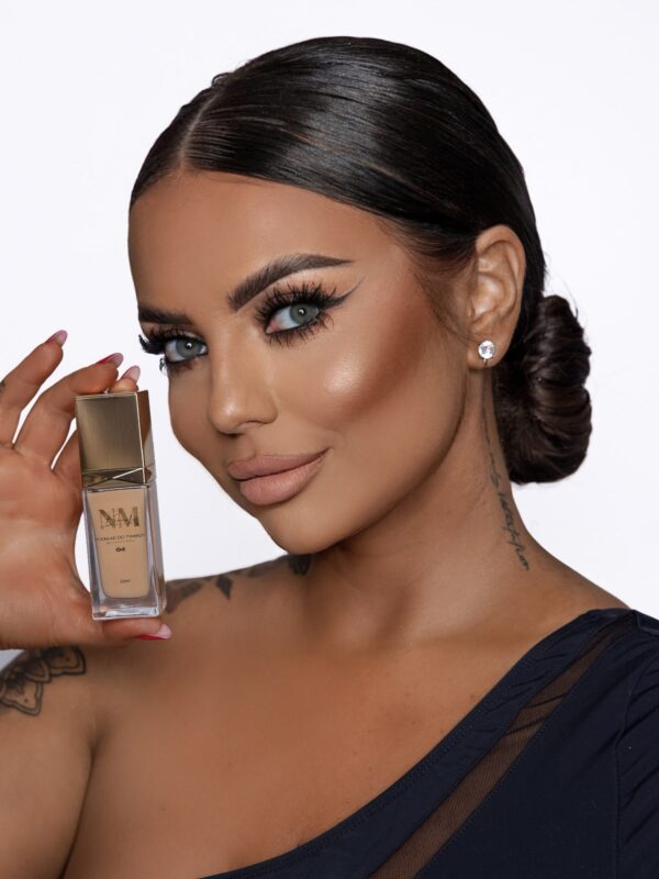 Podkład NM Beauty kolor: 04