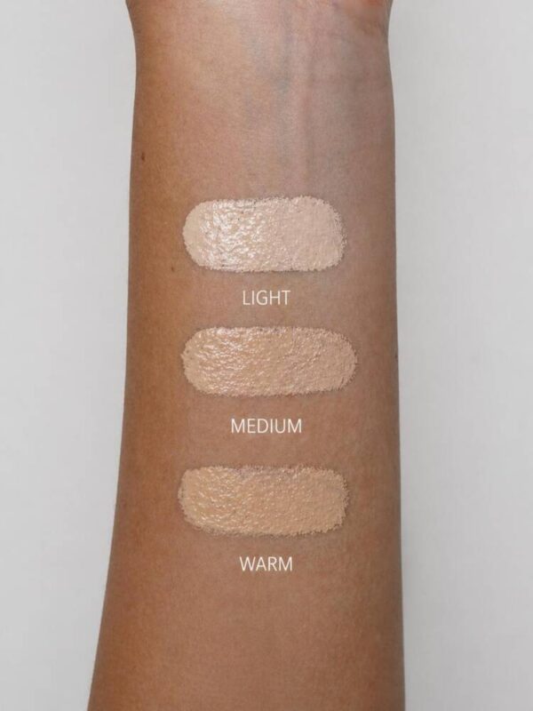 cc9d50b8-a832-455d-ade2-141083df0895 Korektor Creamy Blur LIGHT